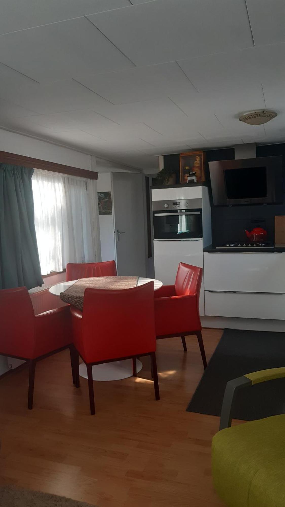 kittys Chalet Modern en toch knus Warmond Buitenkant foto